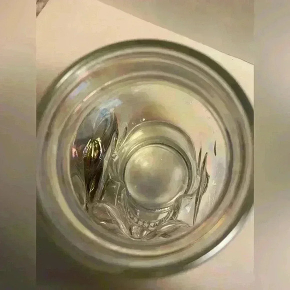 Skeleton Iridescent Skull Glass Jar can be used to put candy etc in for party - Picture 7 of 9